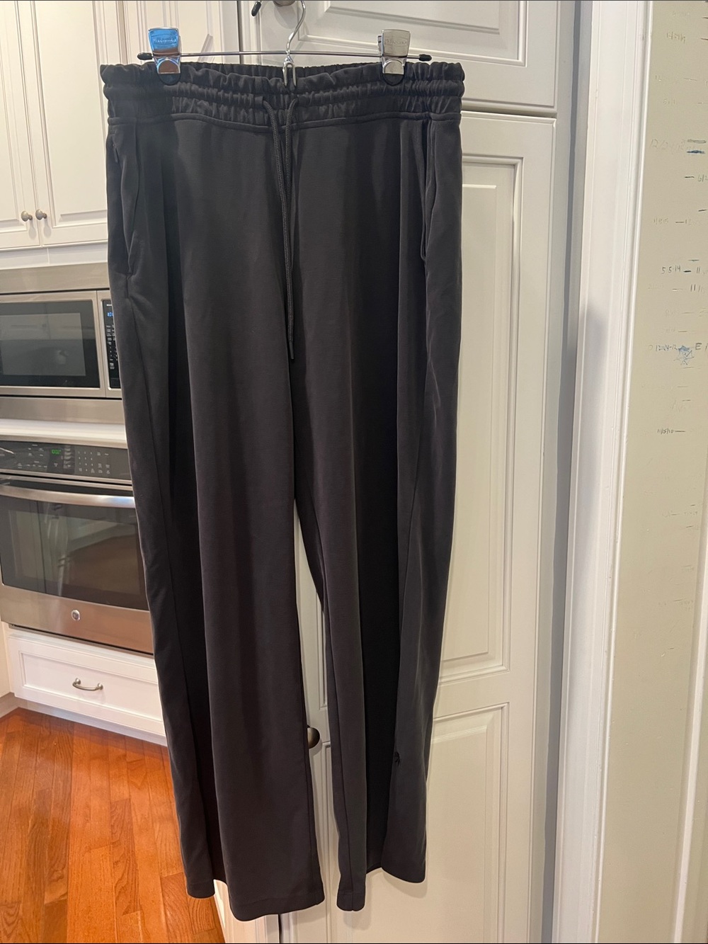 Athleta Black Drawstring Relaxed Joggers